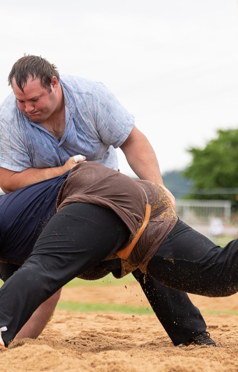 Thayngen, 20.6.21, Schwingen - Schaffhauser Kantonal
Kindlimann Fabian (U, Dürnten) gegen Schneider Domenic (Friltschen)