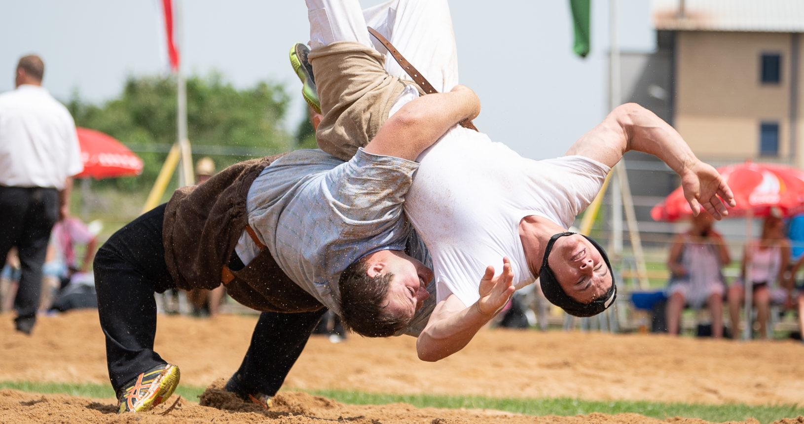 Thayngen, 20.6.21, Schwingen - Schaffhauser Kantonal.
Schneider Domenic (S, Friltschen) gege Poltera Andrin (Urnäsch)